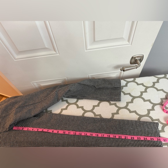 The Kooples houndstooth Wool blend pants with chains NWT Size 34= Size US 2 - Picture 14 of 15